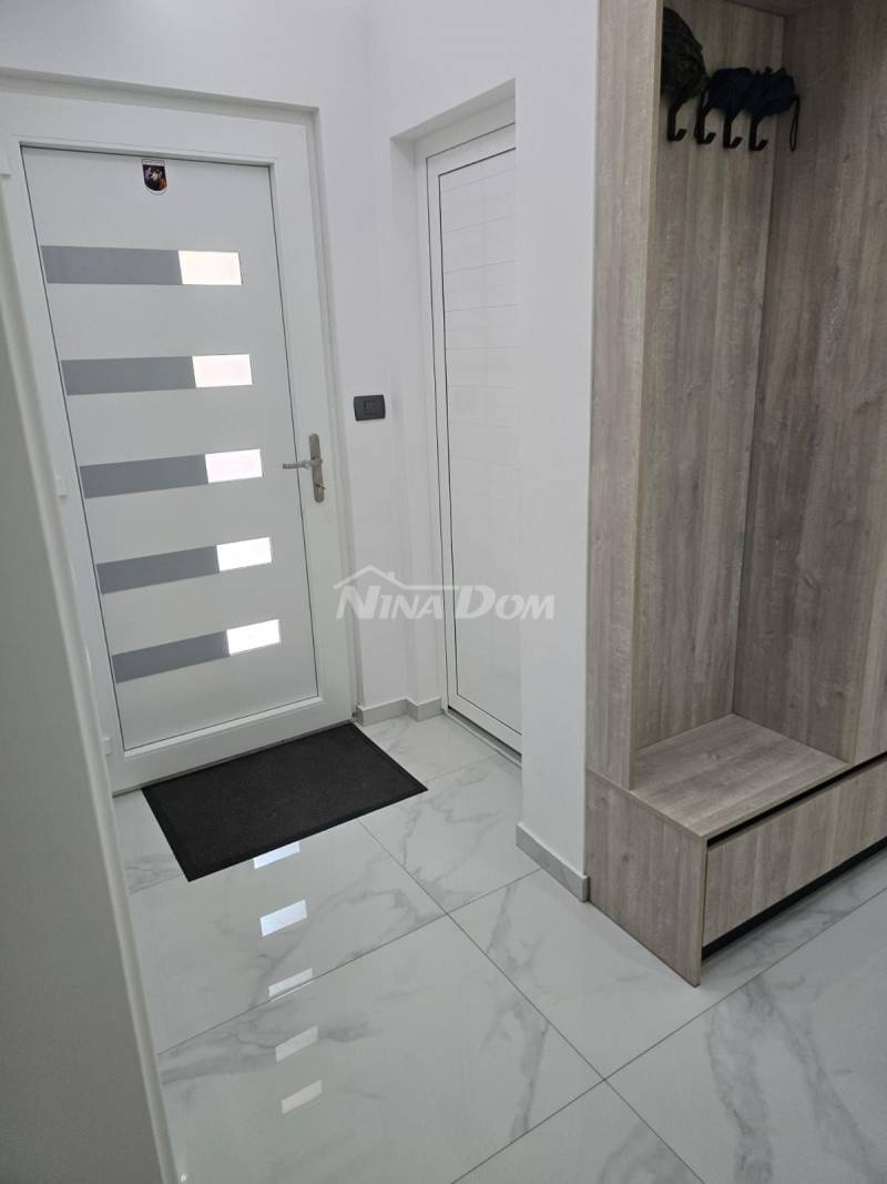 South side, 50 meters from the sea and beach. - 4