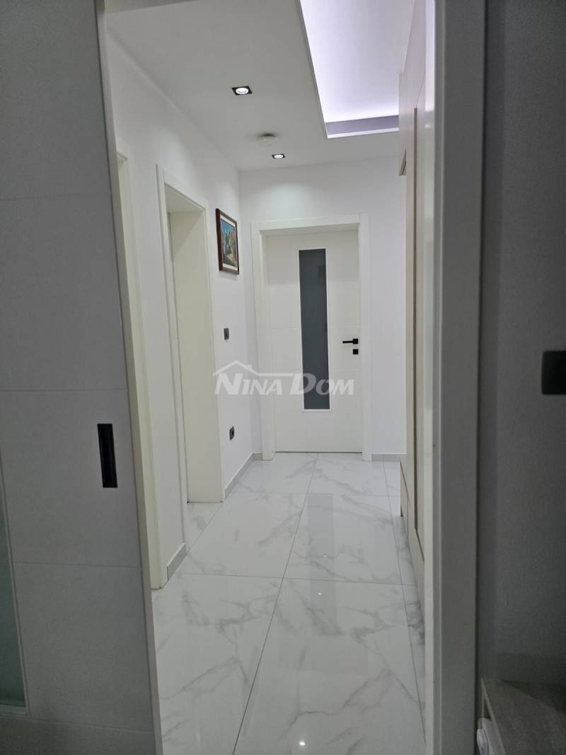South side, 50 meters from the sea and beach. - 5