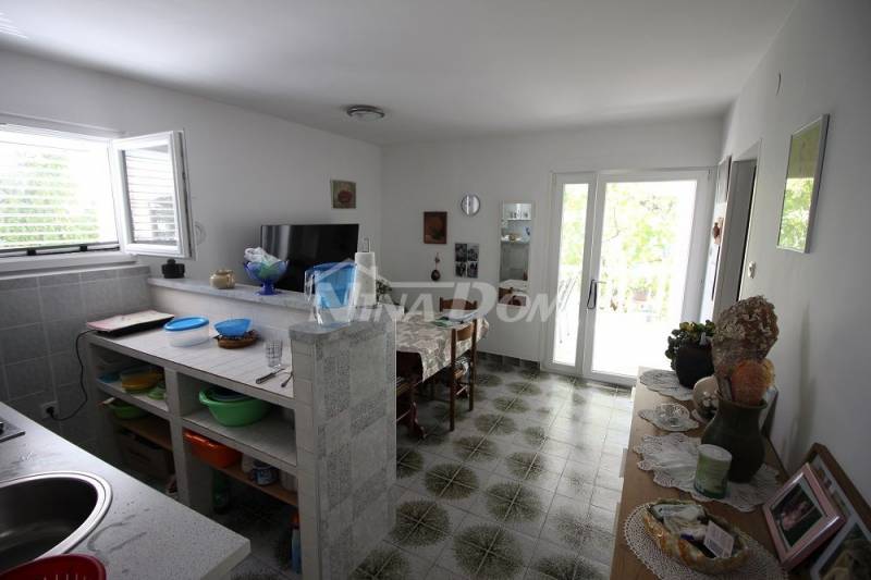 Južna strana otoka Vira, 80 met. do plaže (voda i kanalizacija) - 14