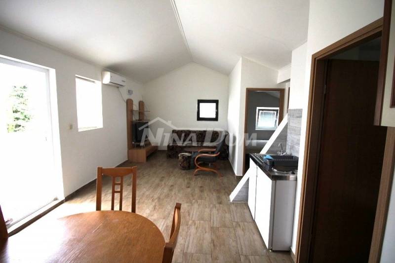 South side of the island of Vir, family property in a quiet location - 4