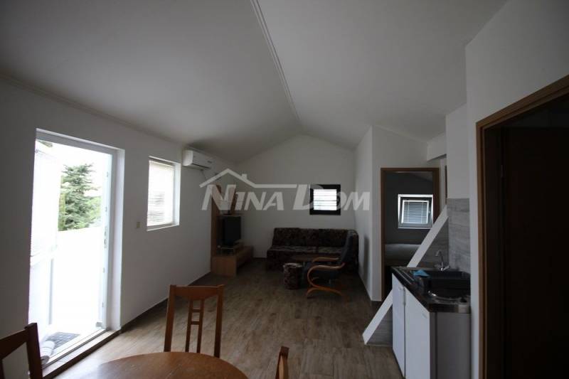 South side of the island of Vir, family property in a quiet location - 5