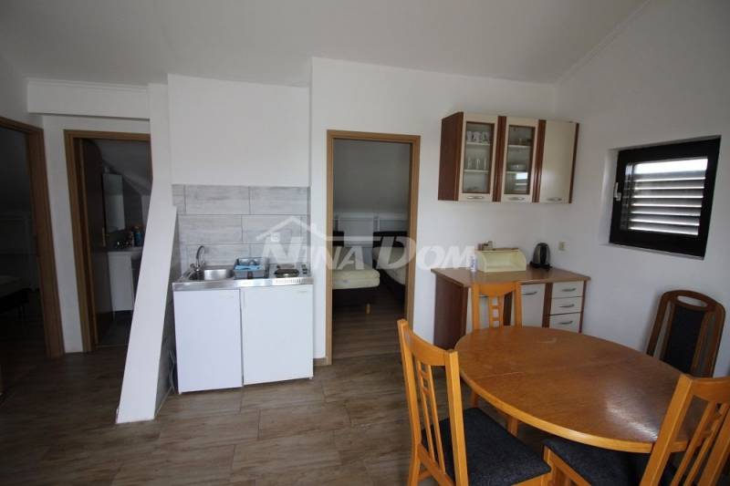 South side of the island of Vir, family property in a quiet location - 8