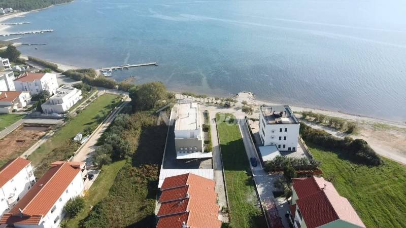 Stavebný pozemok, druhý rad k moru - 1