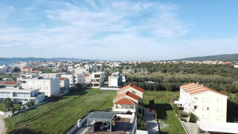 Stavebný pozemok, druhý rad k moru - 11