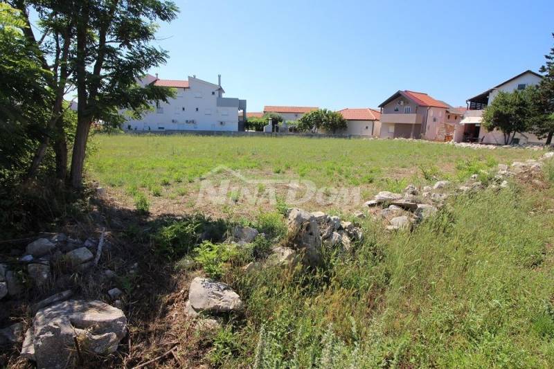 Stavebný pozemok (nutná príprava zámeru UPU) blízko centra 160€/m2 - 3