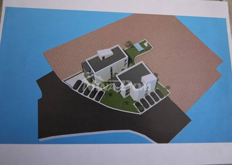 Building land with building permit. - 1