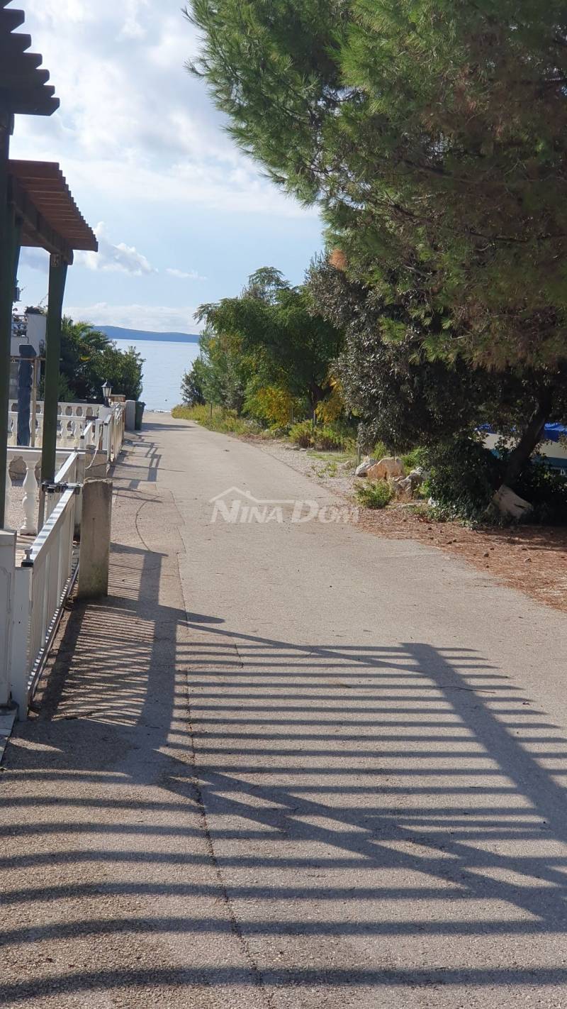 Building land on the south side of Vir, UPU plan required. - 7