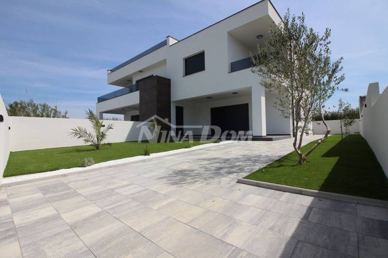 Semi-detached villa, fully furnished with a beautiful view of the sea - 5
