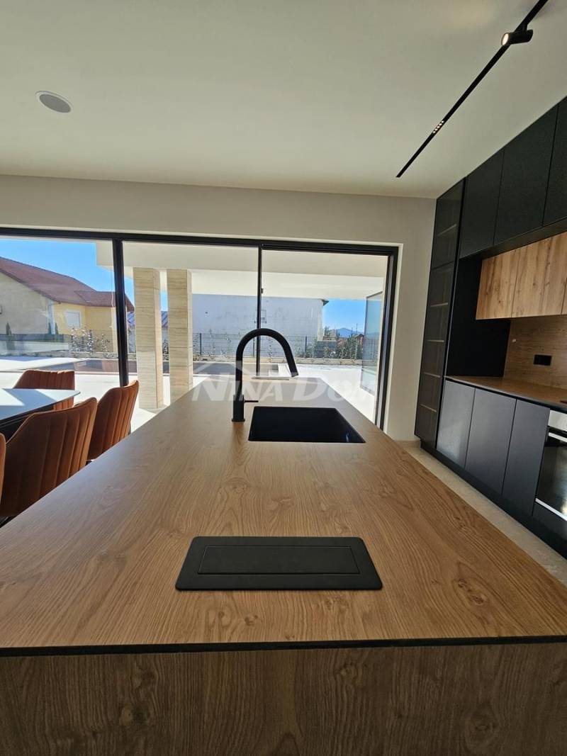 Zadar villa u gradu na mirnoj i tihoj lokaciji - 8
