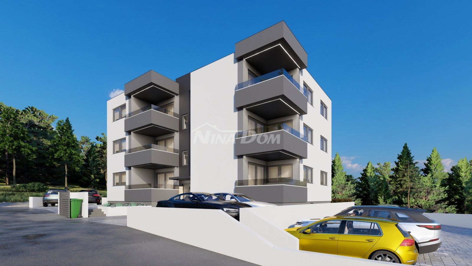 A three-room apartment on the ground floor with a garden is for sale