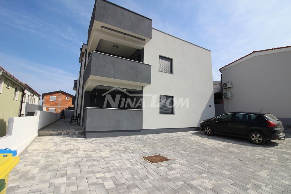 Apartmán s tromi spálňami, prízemie S2