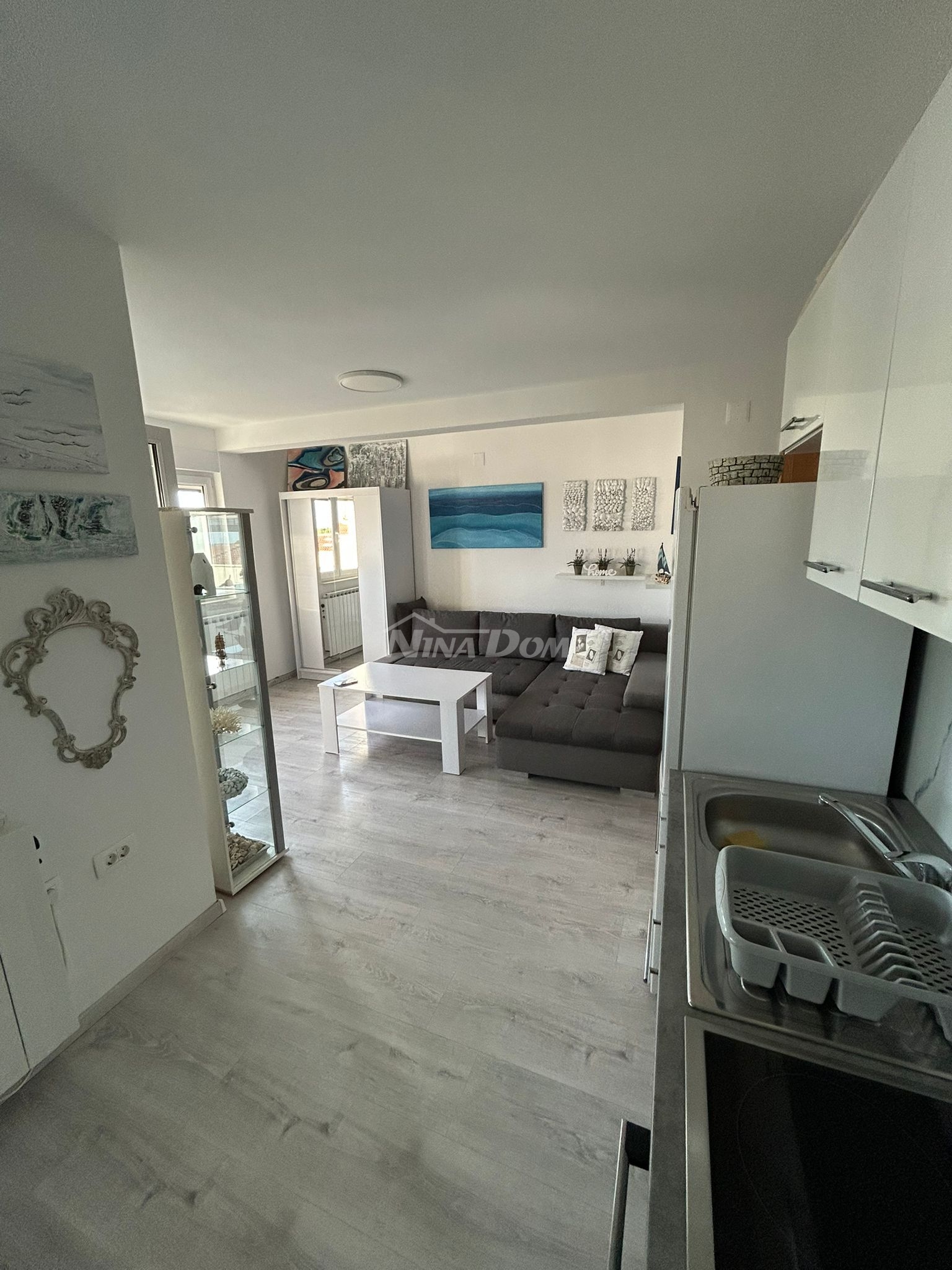 ONE BEDROOM APARTMENT - PRIVLAKA - SEA VIEW