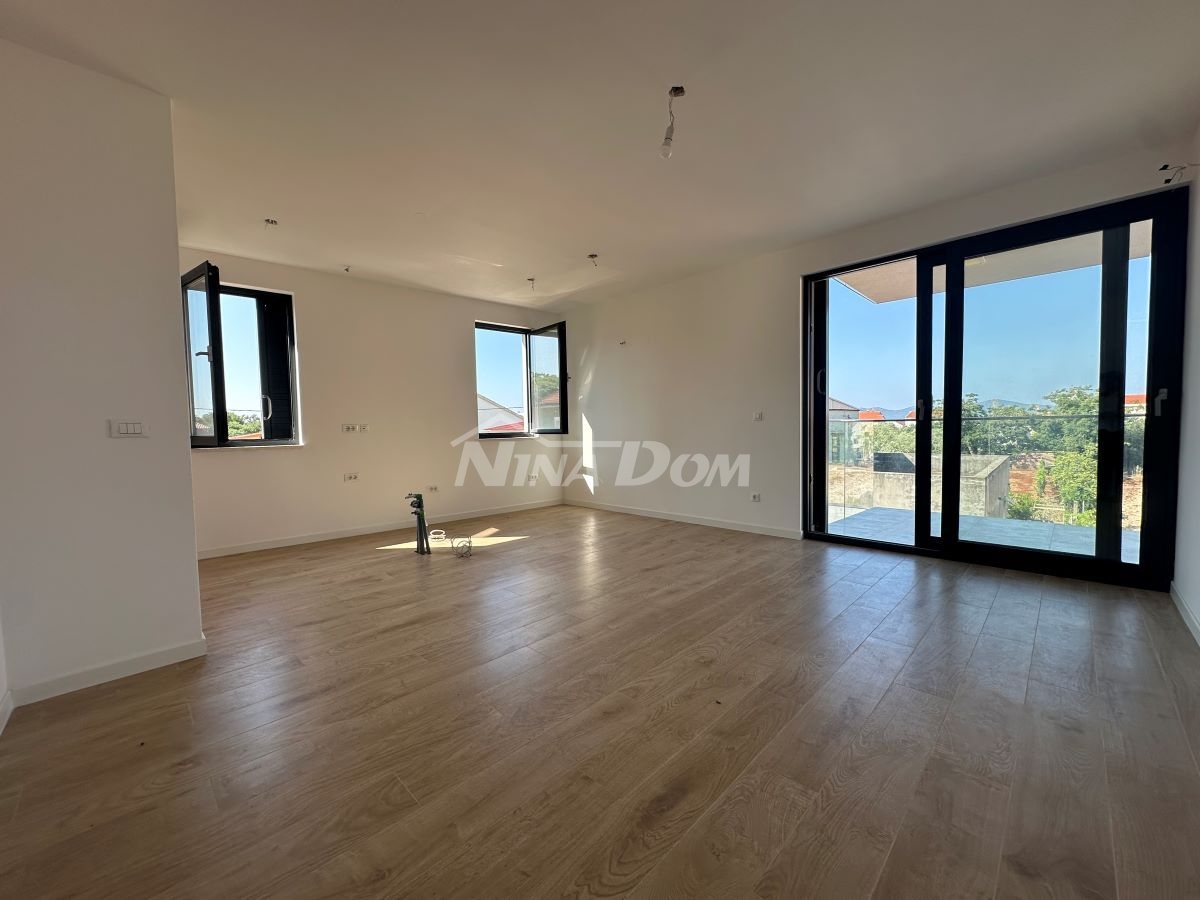 Komfortný apartmán blízko mora a prístavu – Borik- Zadar