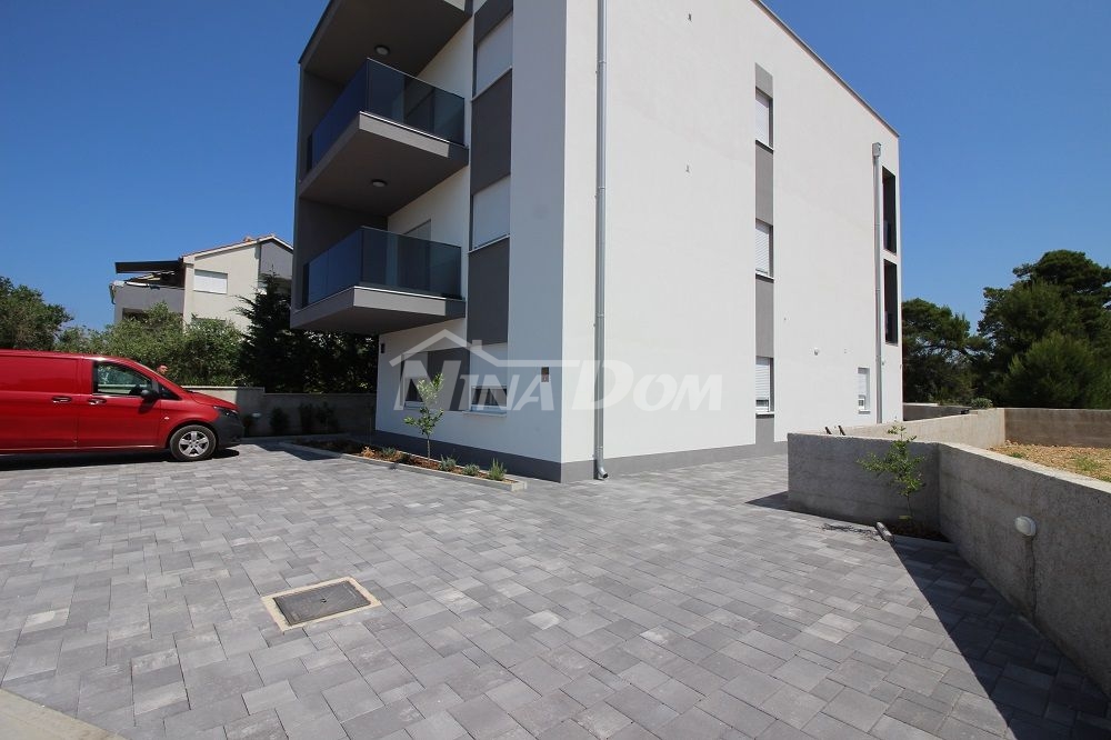 Južná strana ostrova Vir, apartmán na 2. poschodí (voda a kanalizácia) 