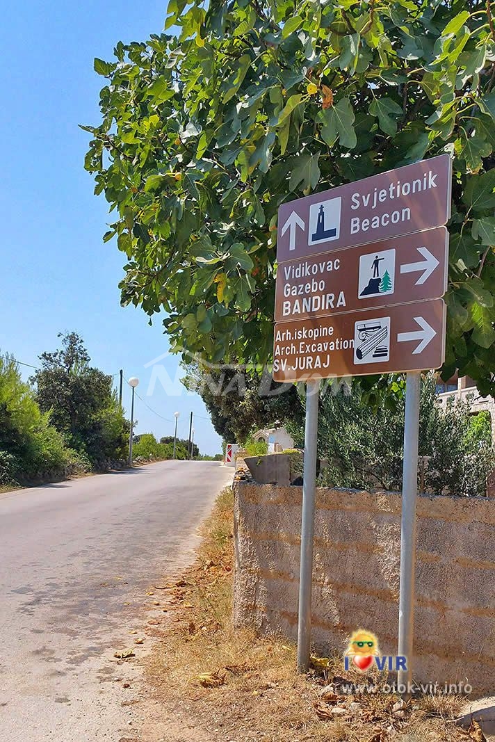 Poljoprivredno zemljište Sinjak 4309 m2 