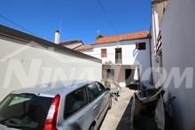 Na predaj radový dom Diklo s priestrannou záhradou