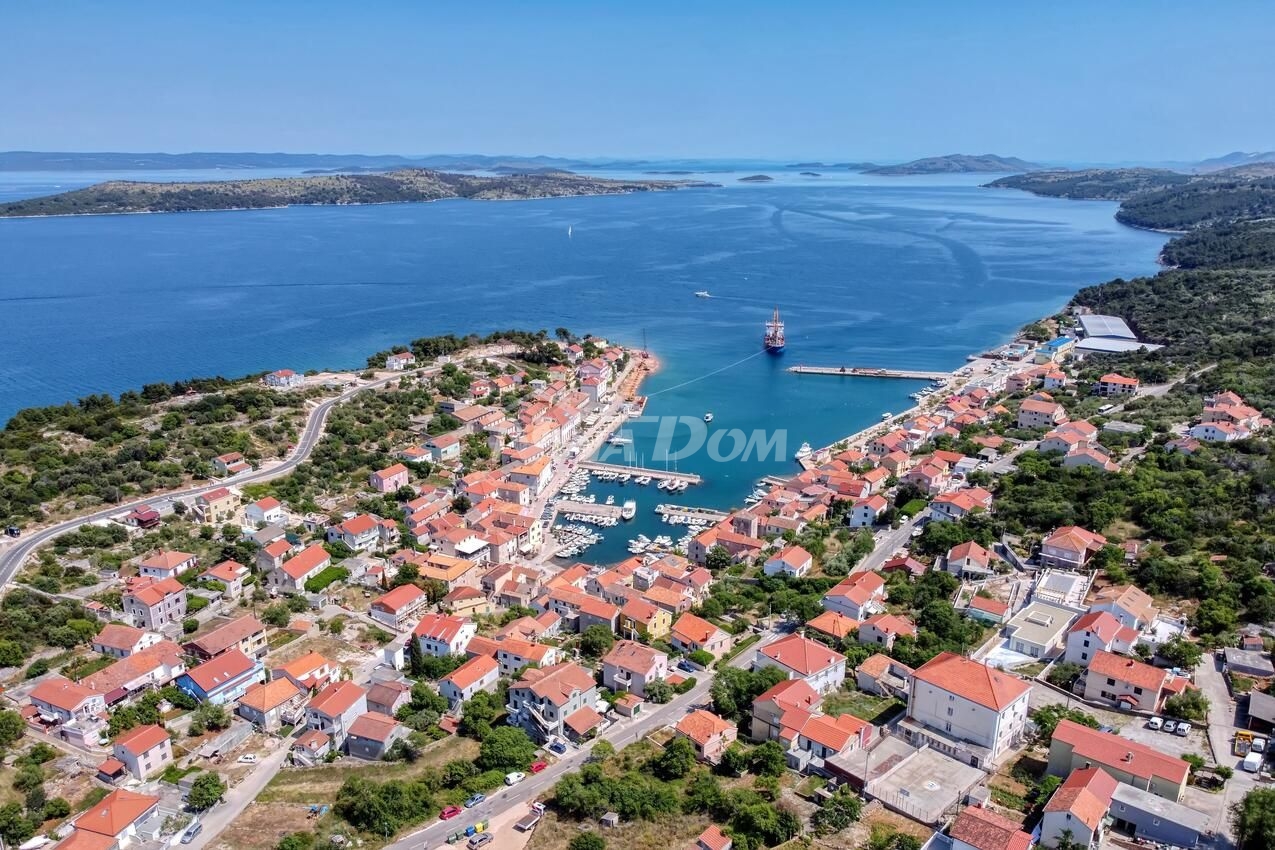 SÚRNE! Pozemok so STAVEBNÝM POVOLENÍM pre 4 apartmány SALI Dugi otok